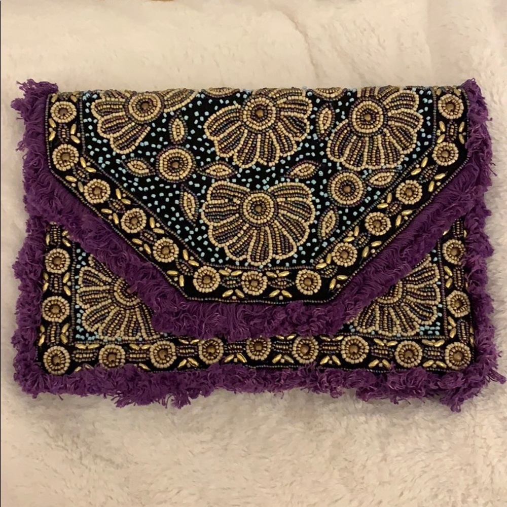 Embellished clutch bag